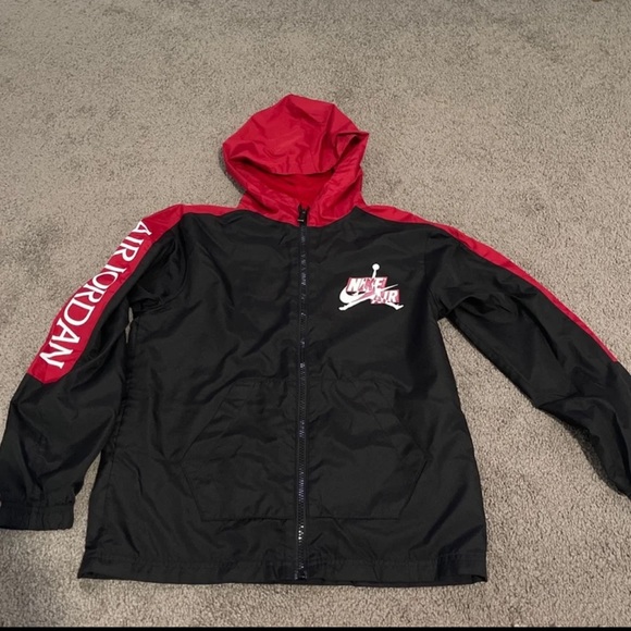 Jordan Windbreaker Jacket - Picture 2 of 4